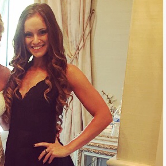 Meet your Posher, Lauren - Picture 1 of 1